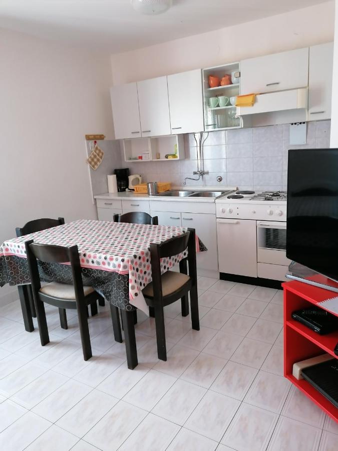 Apartment Halugica Кали Экстерьер фото