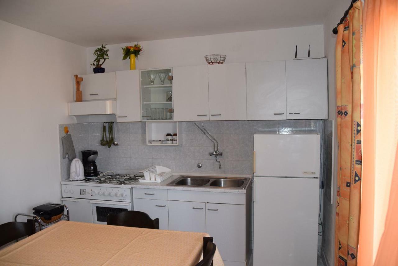 Apartment Halugica Кали Экстерьер фото